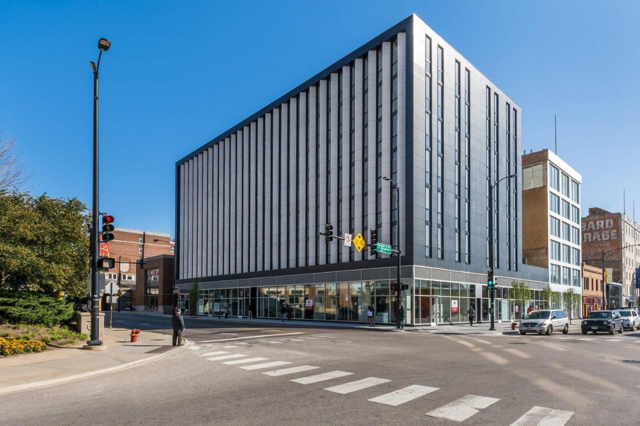 Stylish Modern 1br Right By Loyola University - Staygia Apartamento