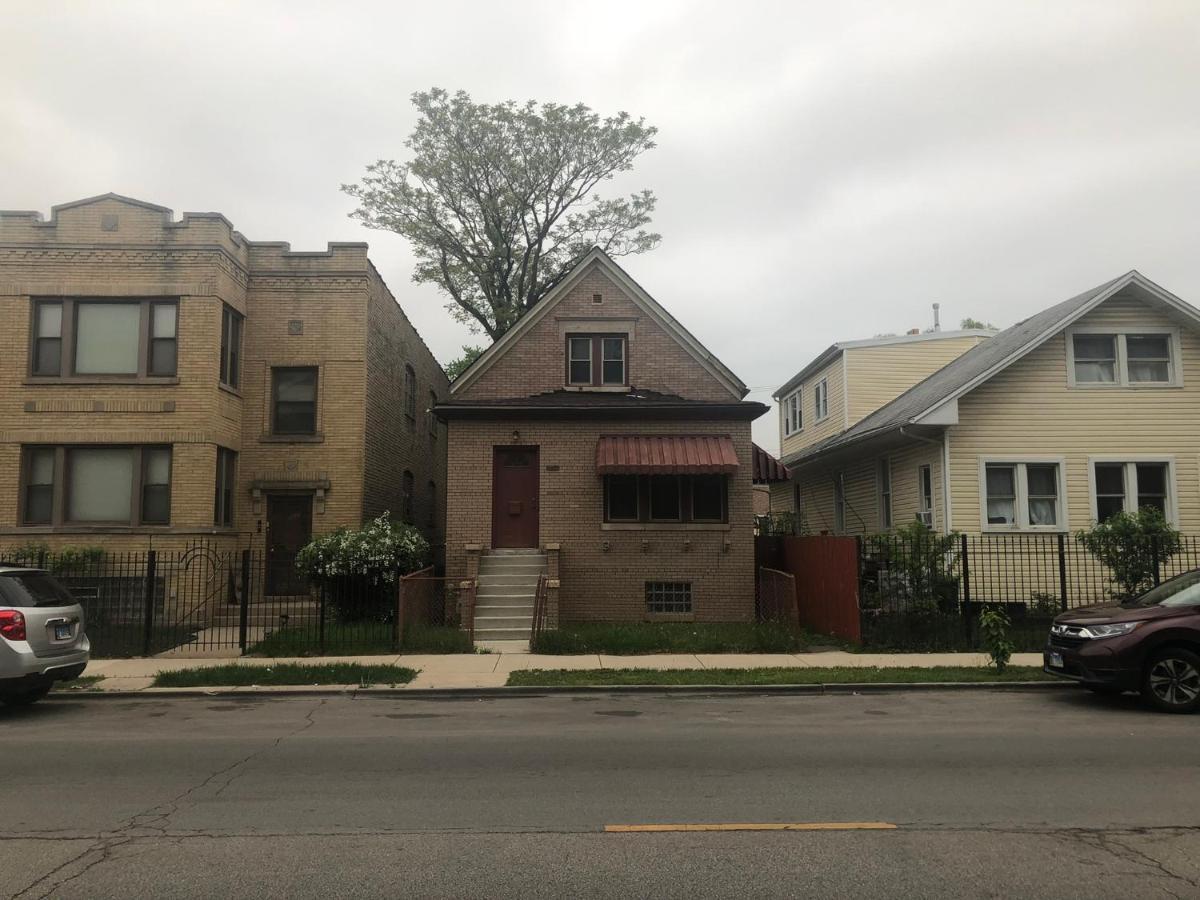 A Hidden Gem, Approx 15 Mins To Downtown Chicago! Homestay *