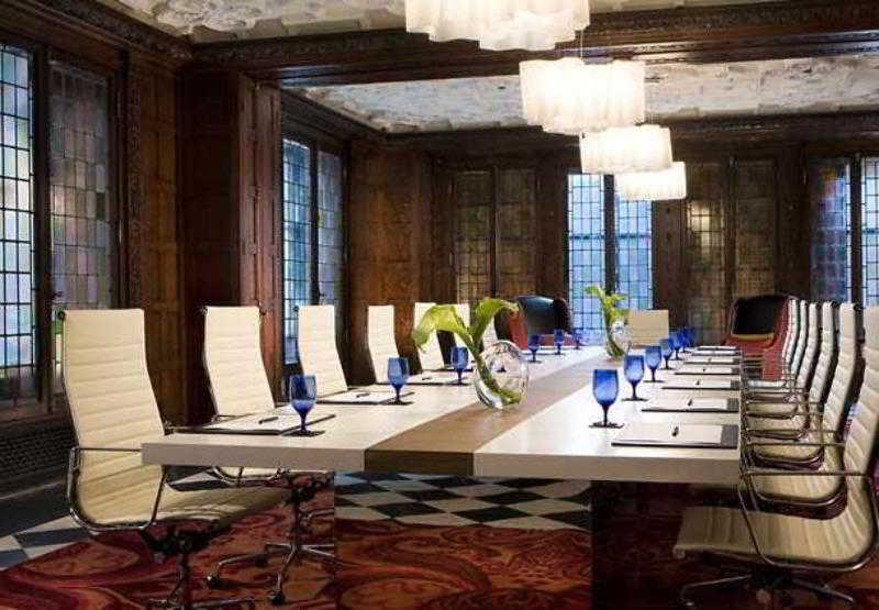 The Blackstone, Autograph Collection Chicago