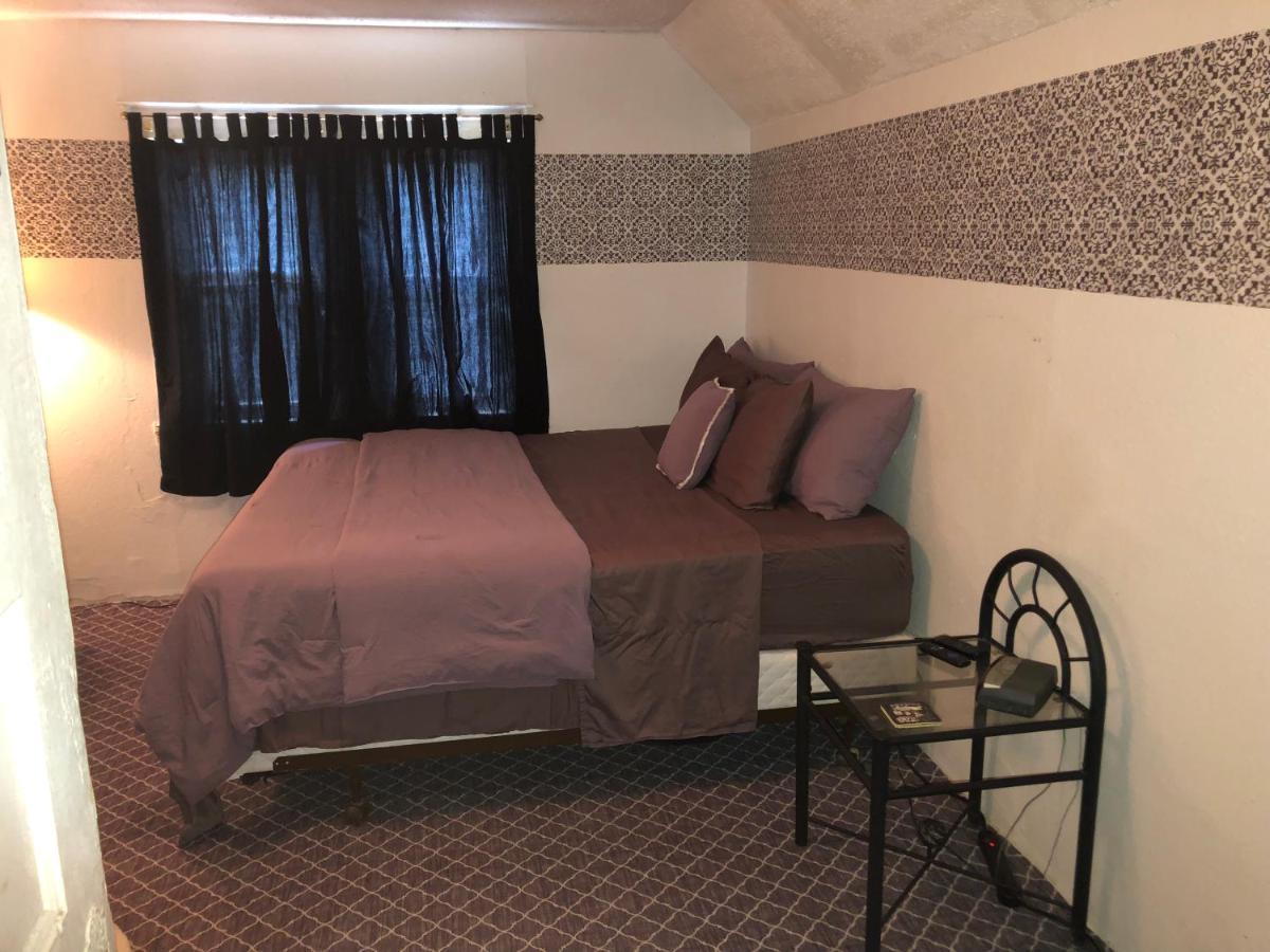 Séjour chez l'habitant Cheerful Bedroom Free Parking Approx 15 Mins To Downtown Chicago! *