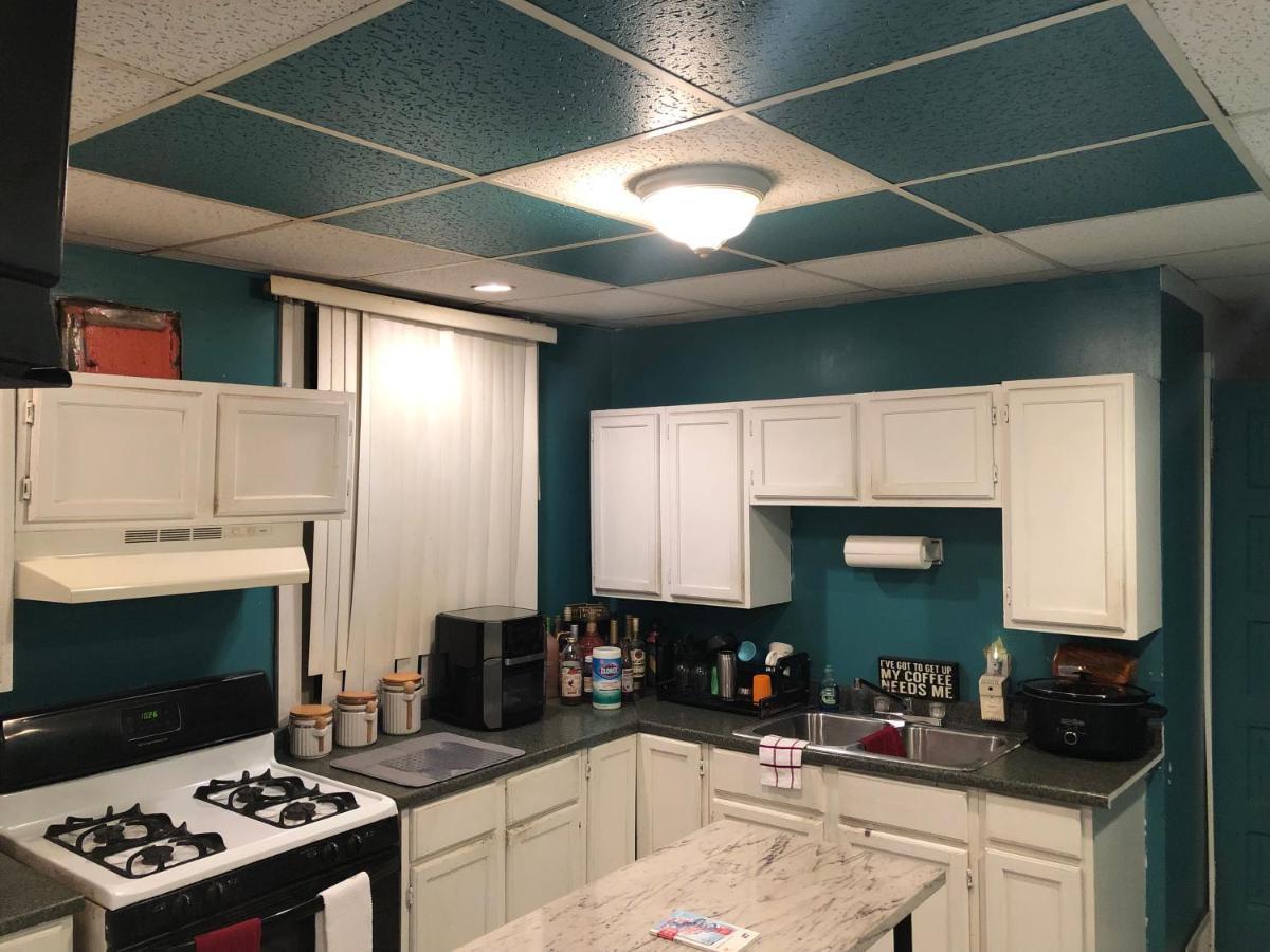 Séjour chez l'habitant Cheerful Bedroom Free Parking Approx 15 Mins To Downtown Chicago!