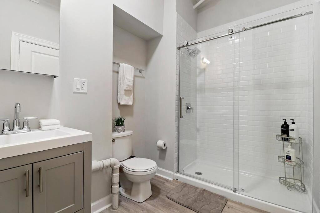 Apartment Wonderful 2-bedroom Near Restaurants - Hubbard 4