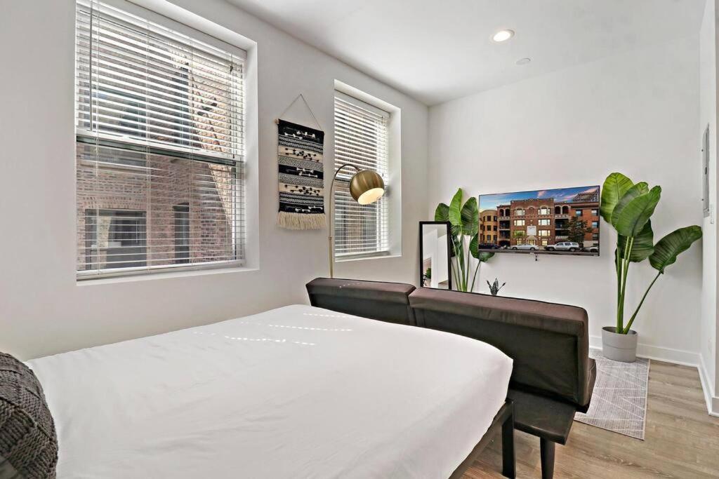 & Comfy Close To Shops & Dining - Montrose 210 & 212 Appartement