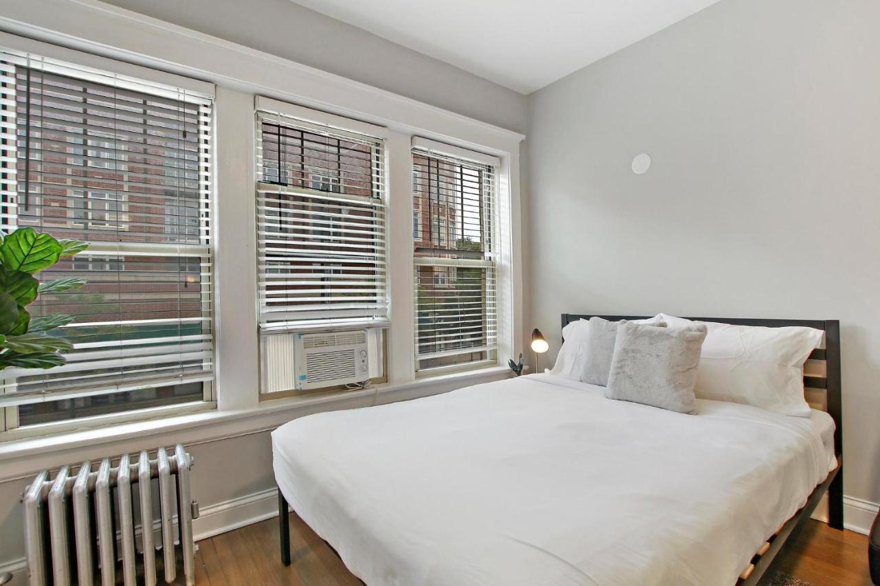 Stylish In Portage Park - Pensacola 2n Apartment *