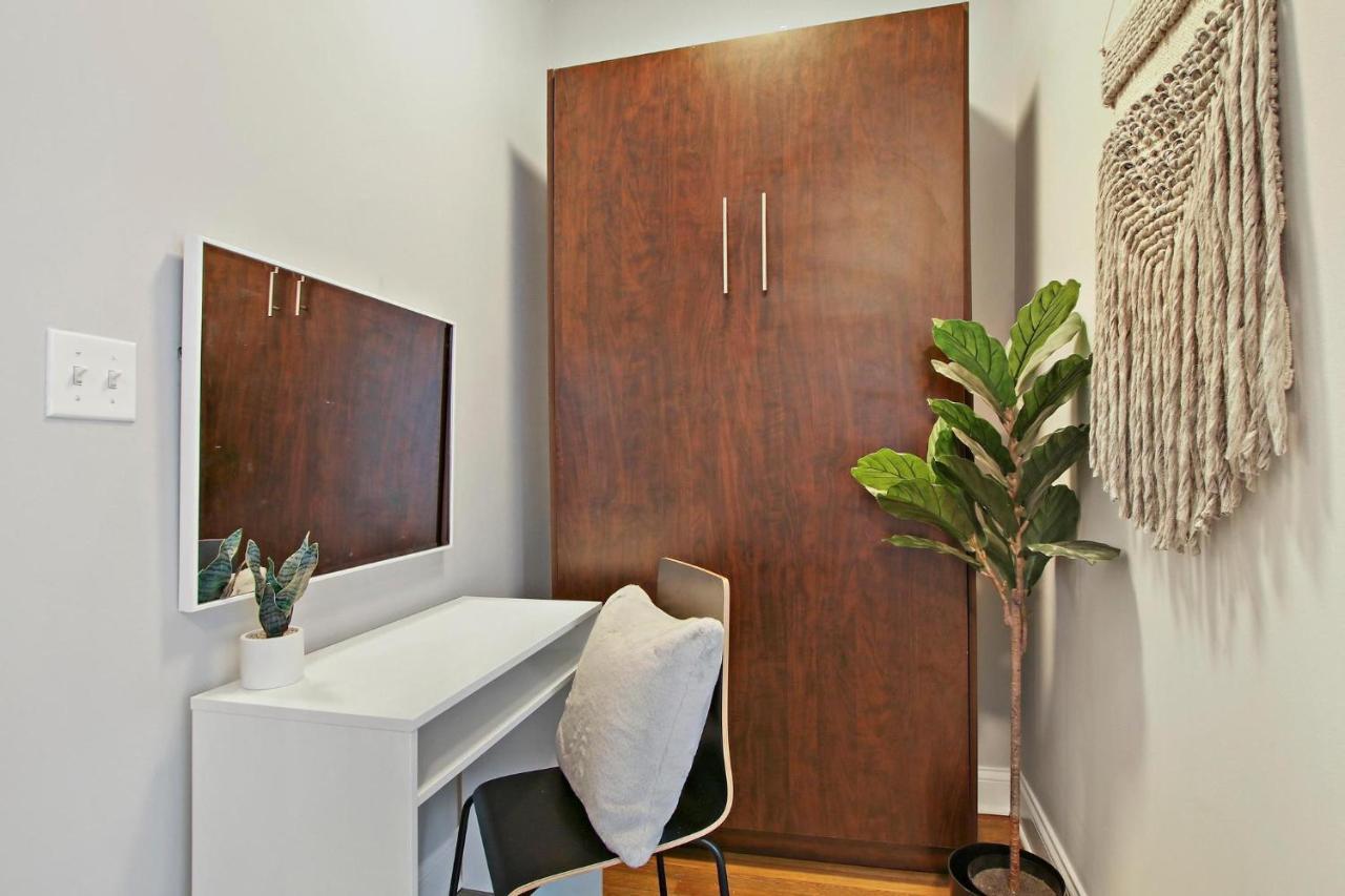 Stylish In Portage Park - Pensacola 2n