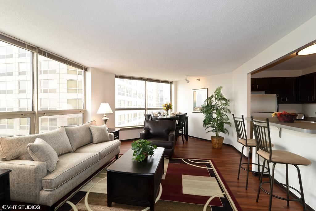 Corporate Suites Network - 555 W. Madison Appart hôtel Chicago