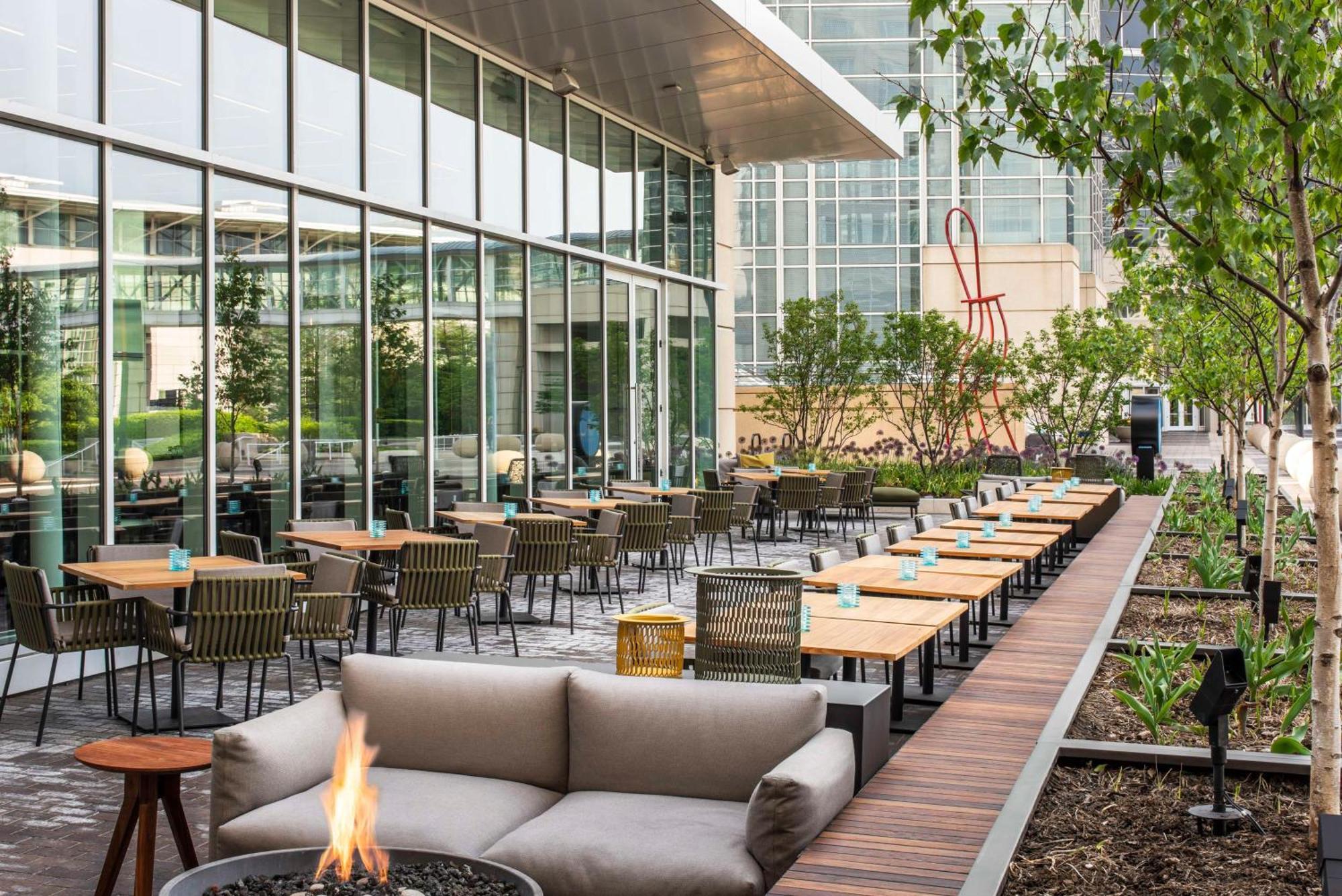 Hyatt Regency Mccormick Place 4*