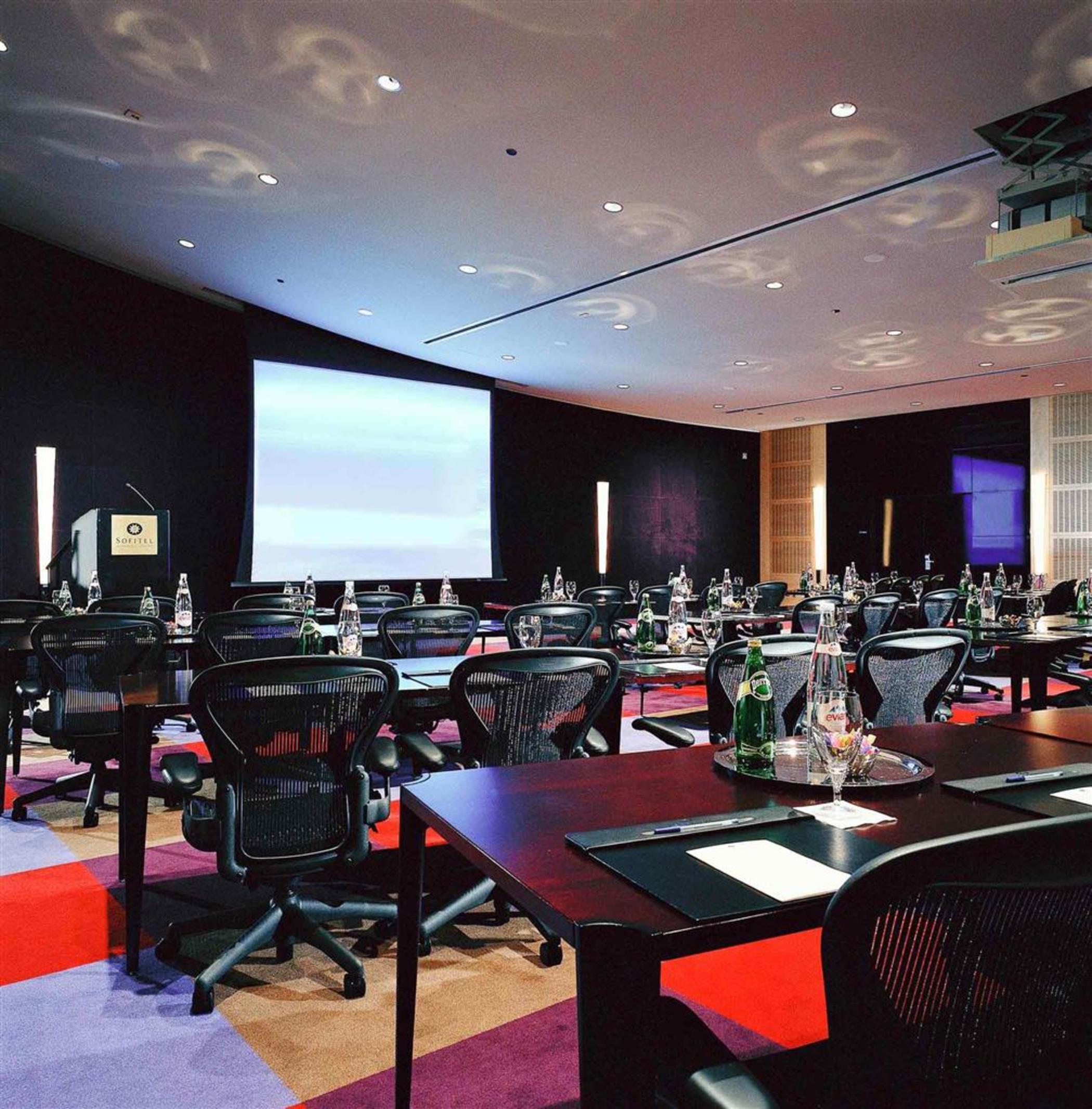 Sofitel Magnificent Mile Hotel Chicago