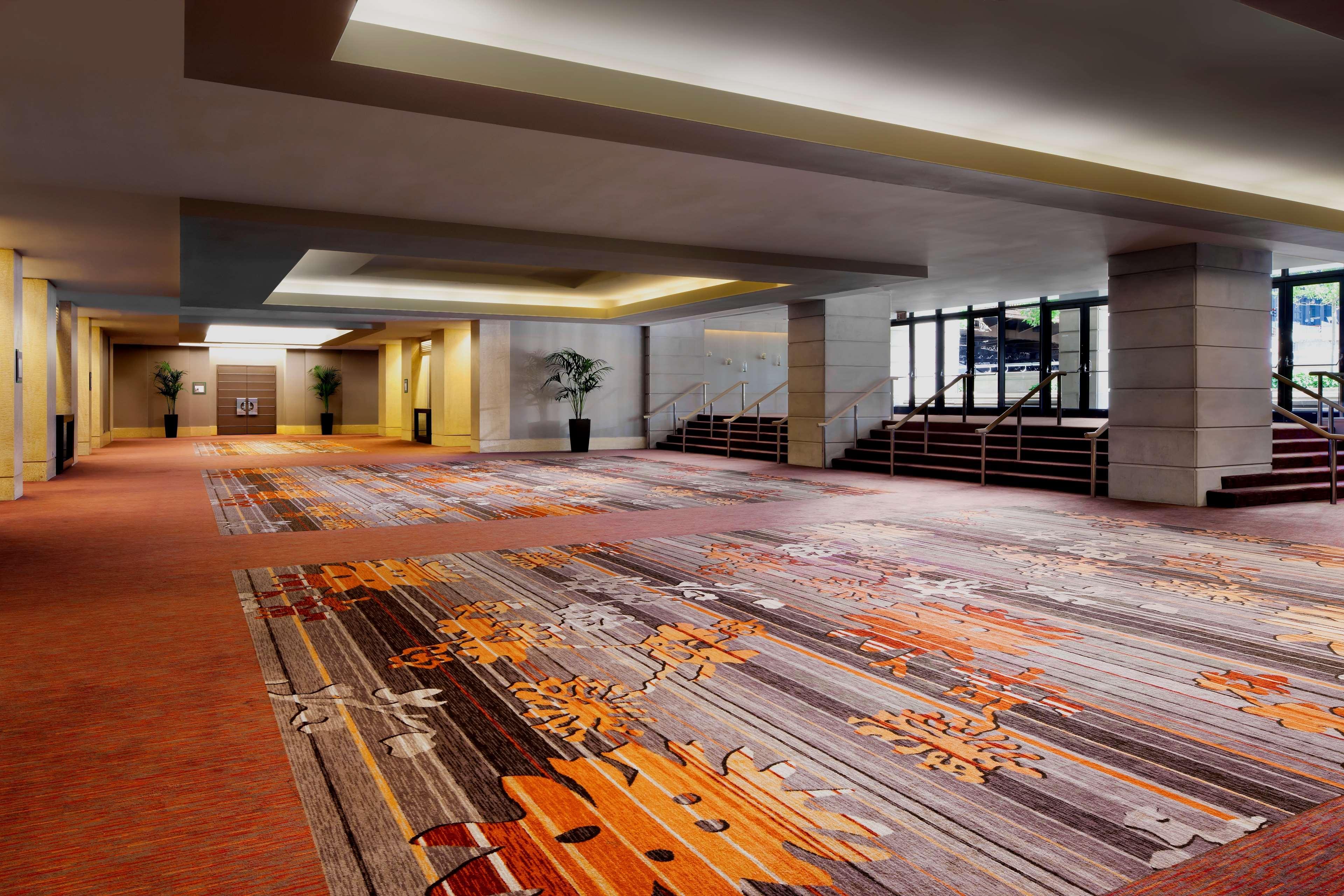 The Westin River North Hotel 4*