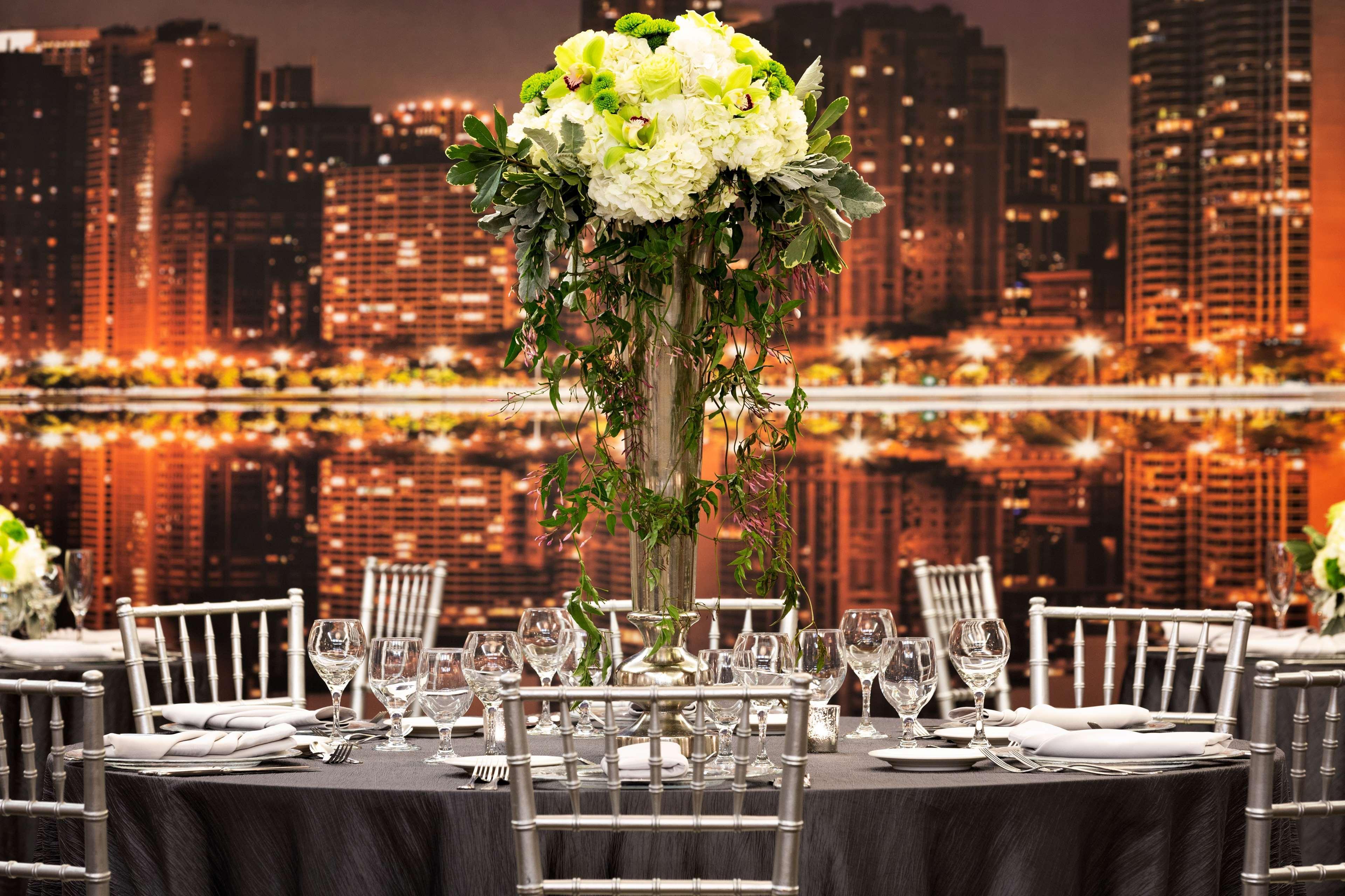Hilton Magnificent Mile 3* Chicago