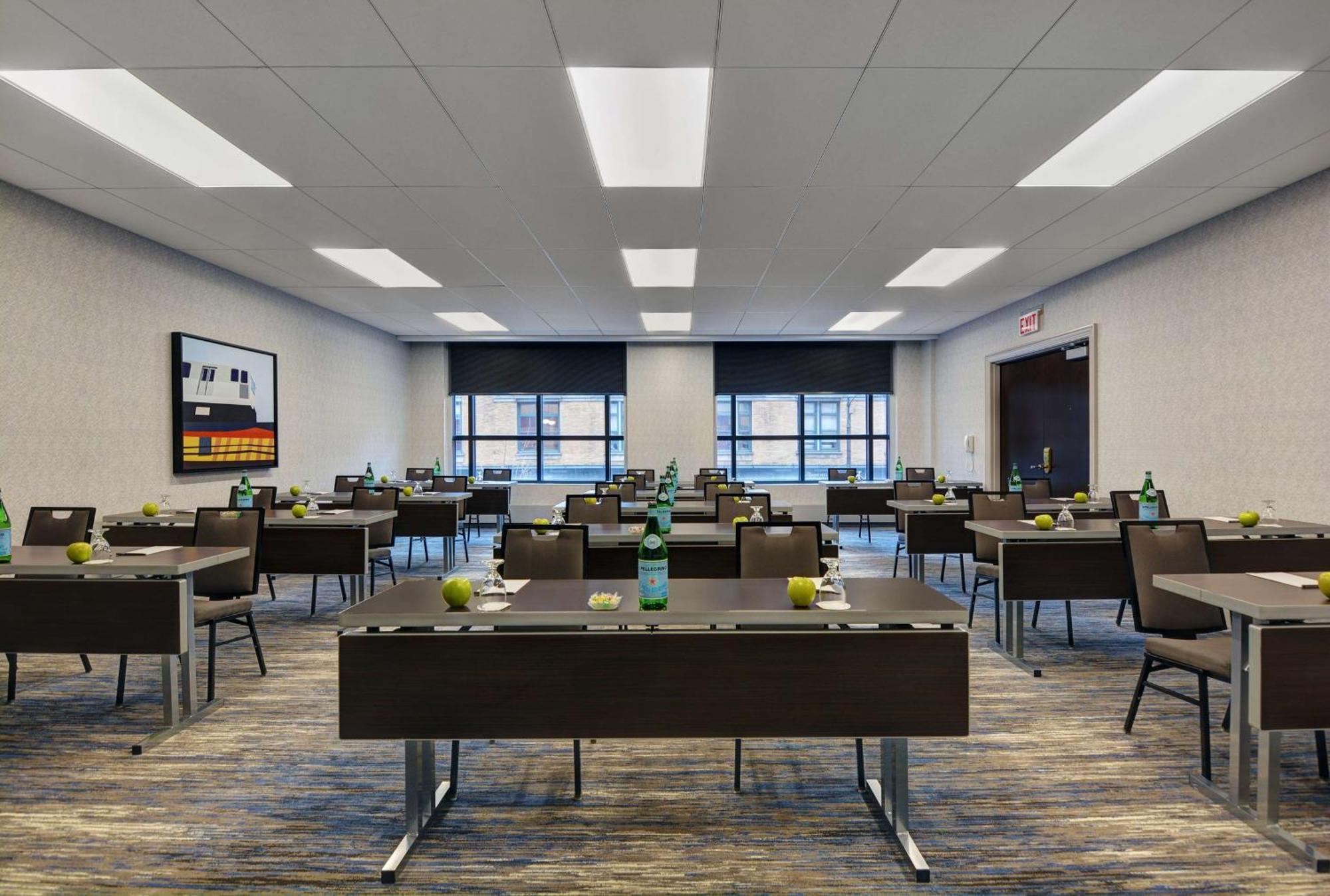 Embassy - Downtown River North