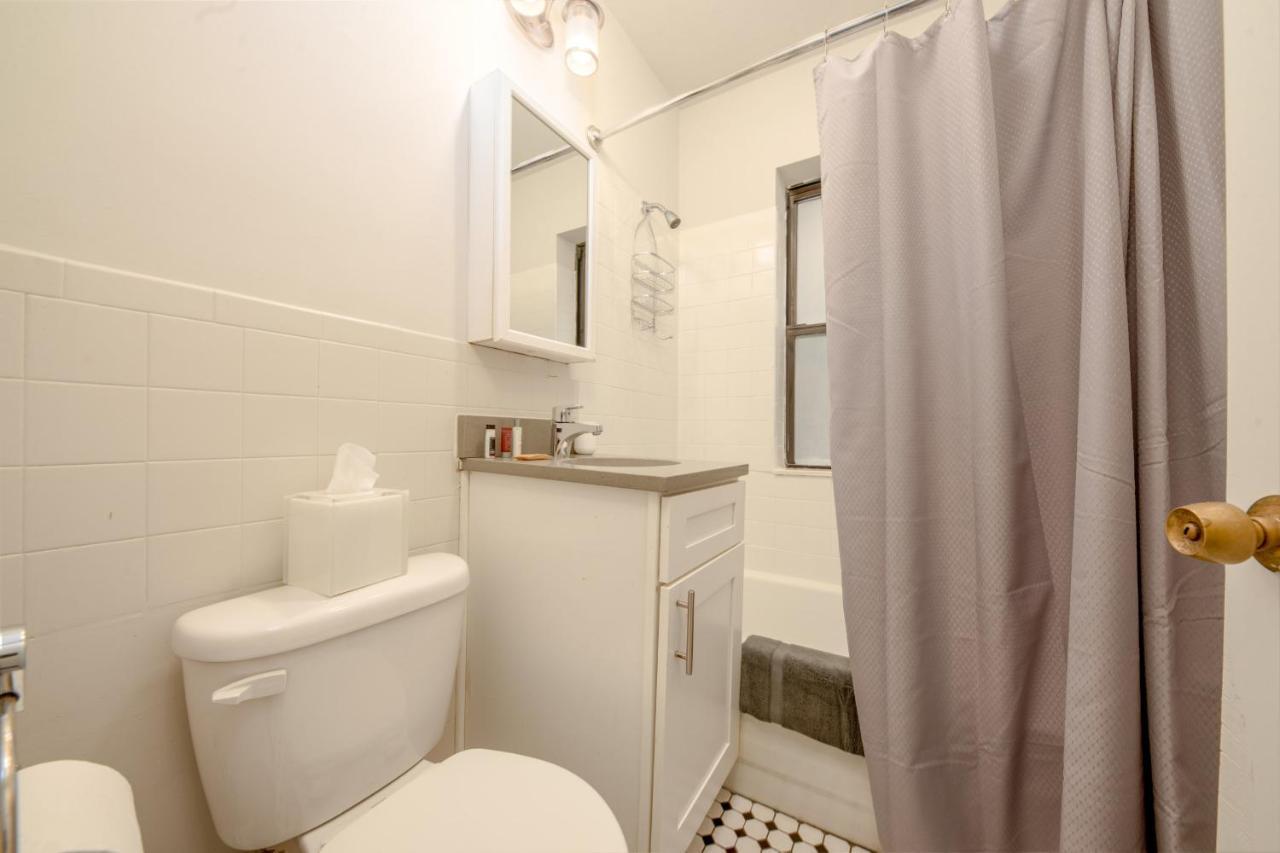 Frontdesk Bright 1 Bedroom Apt Near 49th Street Chicago