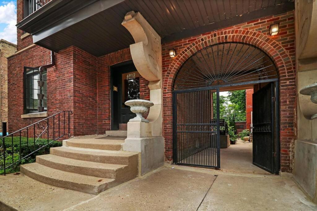 Apartment Lovely 2br With Equipped Kitchen - Wayne 2 Chicago