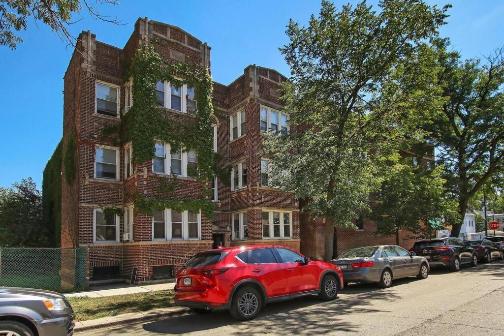Apartment Charming 3br Close To Stores & Dining - Newgard 1n