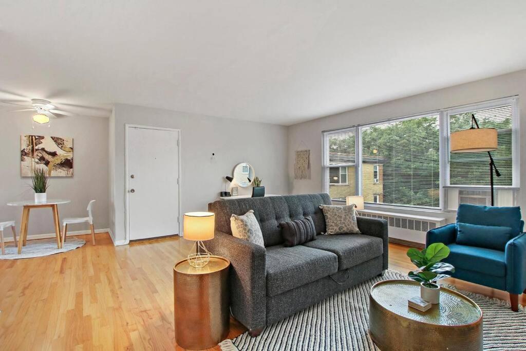 Apartment Relaxing 1br Close To Dining & Stores - Bell E3