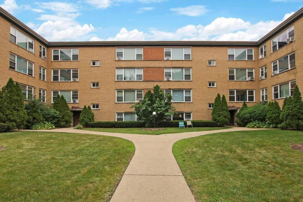 Relaxing 1br Close To Dining & Stores - Bell E3 Apartment *
