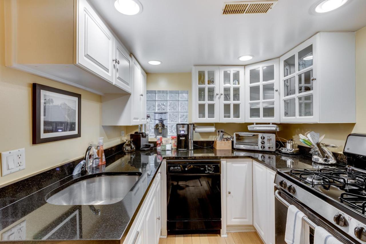Apartment Relax In Winter Park - You Will Love The Garden Access And The Classic, Comfortable Feeling Apts Chicago