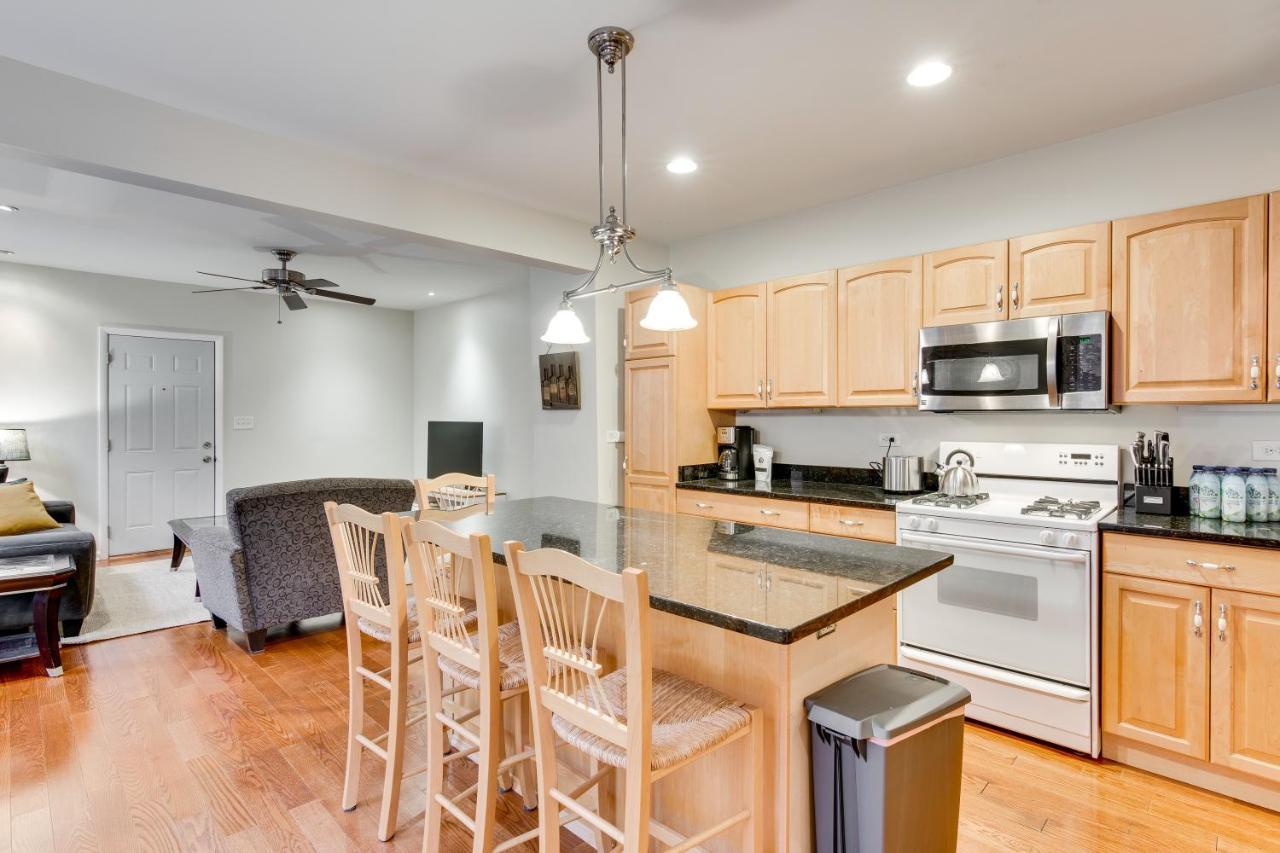 Pet Friendly! Historic River West Neighborhood - Easy Access To O'hare Apts