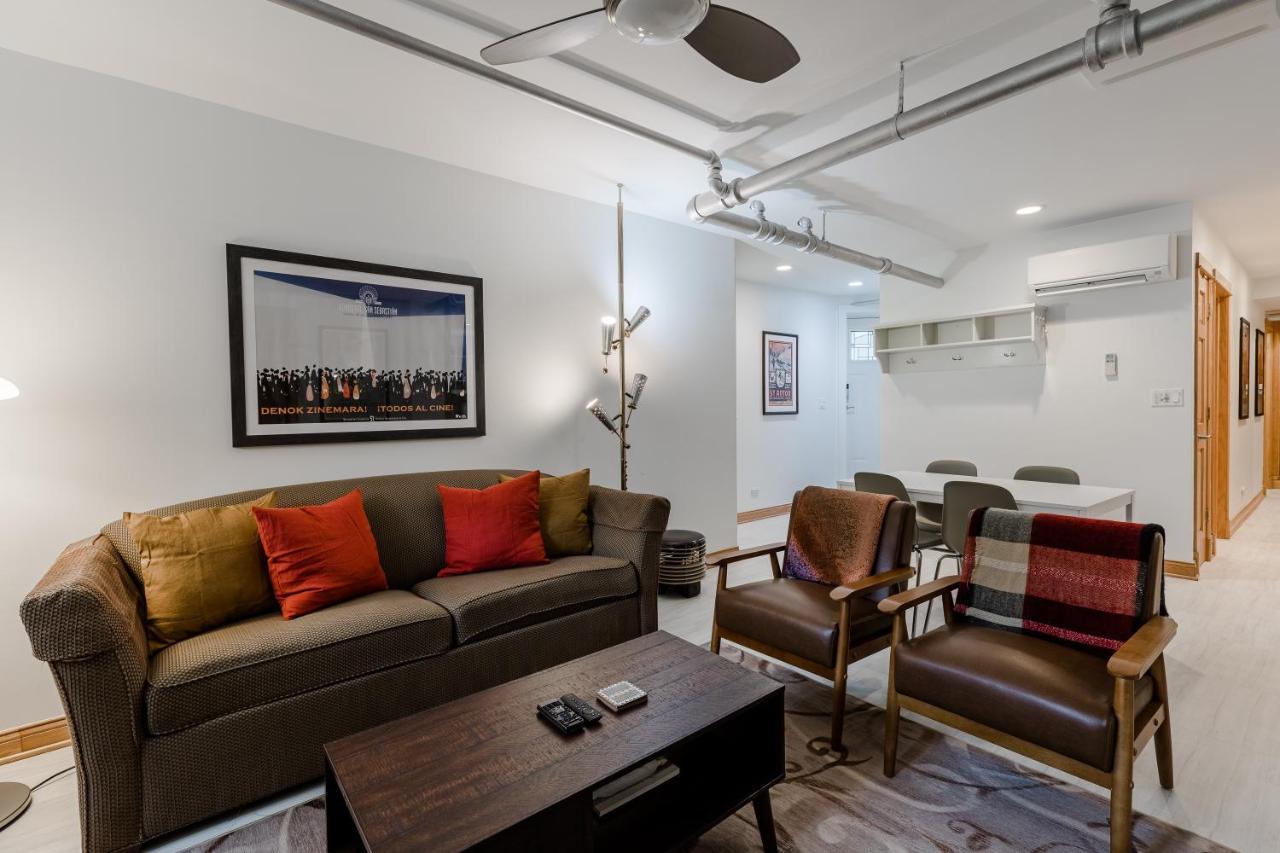 Quiet Oasis Only Minutes From Downtown - Friendly Neighborhood! Apts Apartment Chicago