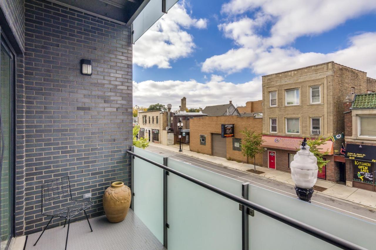 Apartment Sheridan Park Stunner! No Matter If You Are In Town For Business Or Fun This Has You Covered Apts *