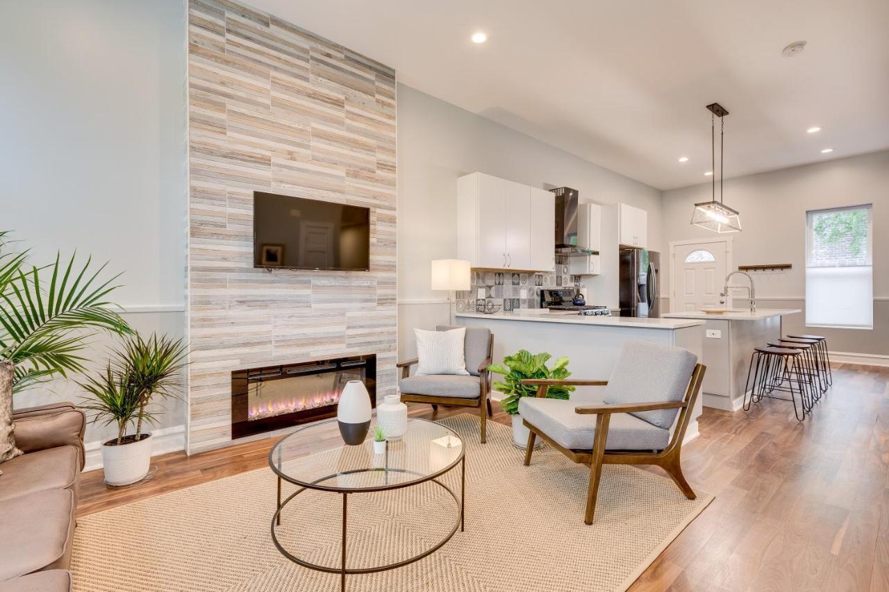 Hébergement de vacances Private Deck And Backyard Perfect For Your Entire Group! Walk To The United Center
