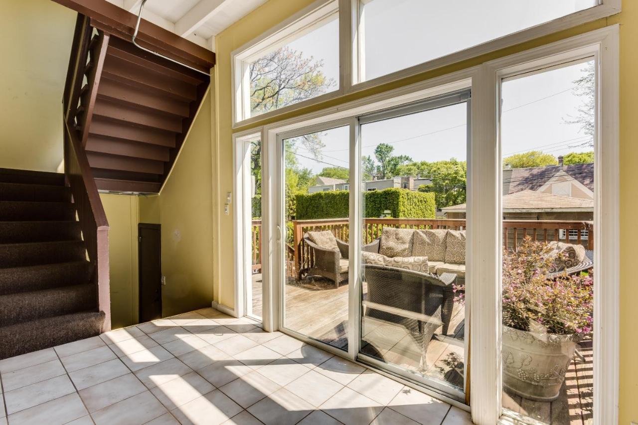 Apartment Garage Parking! Walk To Logan Square Station Plus Great Local Restaurants And Bars Apts *