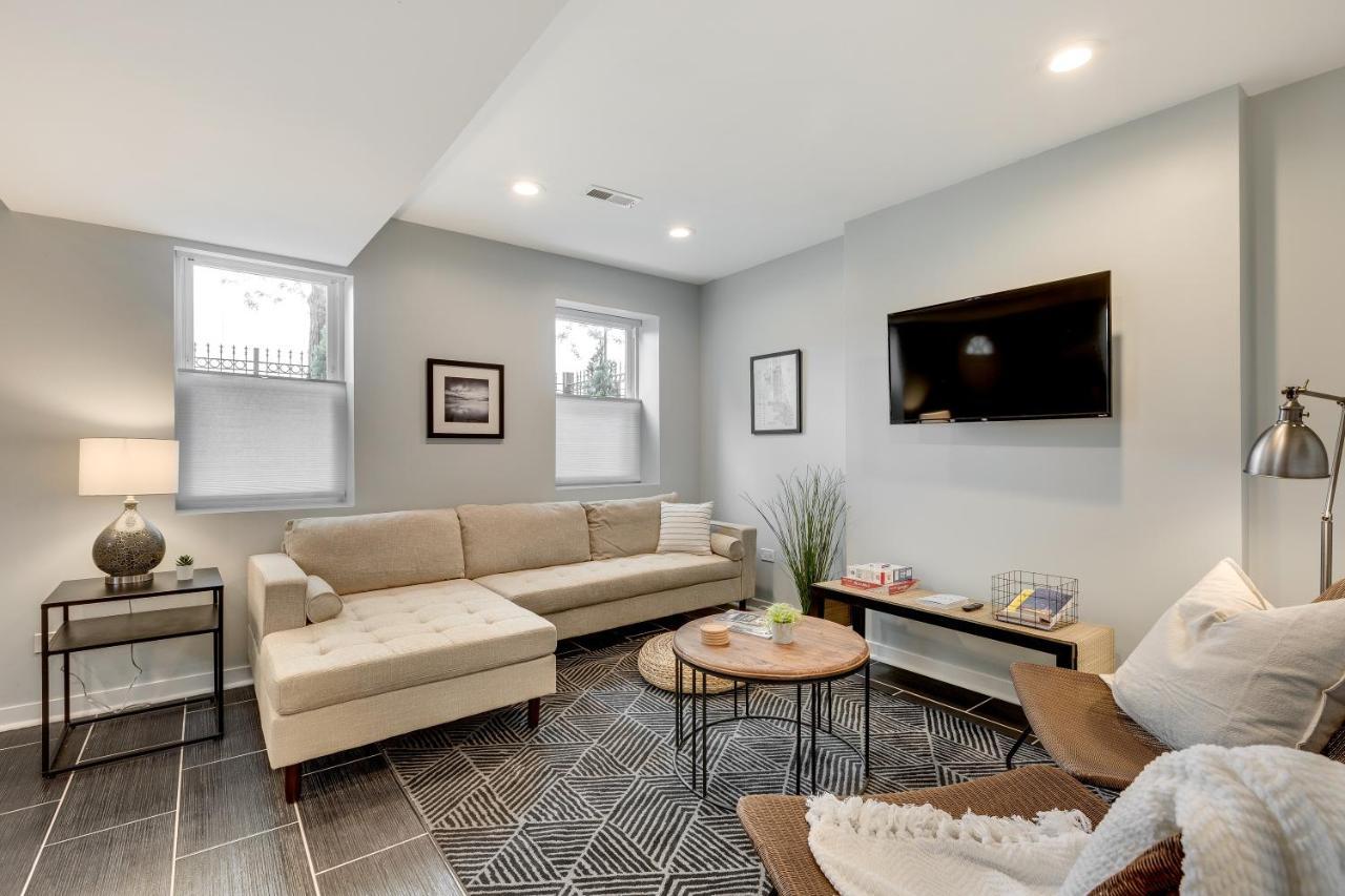 Hébergement de vacances Private Deck And Backyard Perfect For Your Entire Group! Walk To The United Center *
