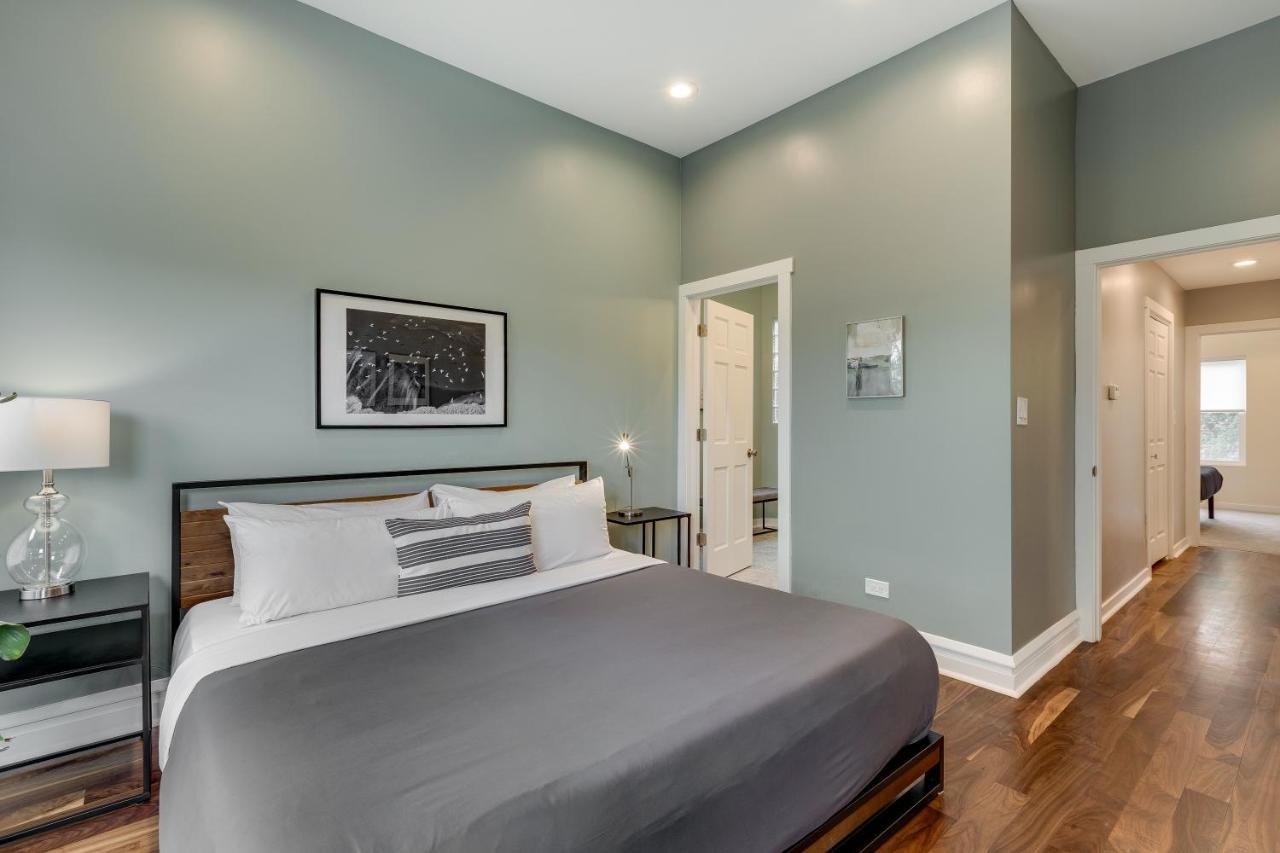 Hébergement de vacances Private Deck And Backyard Perfect For Your Entire Group! Walk To The United Center *