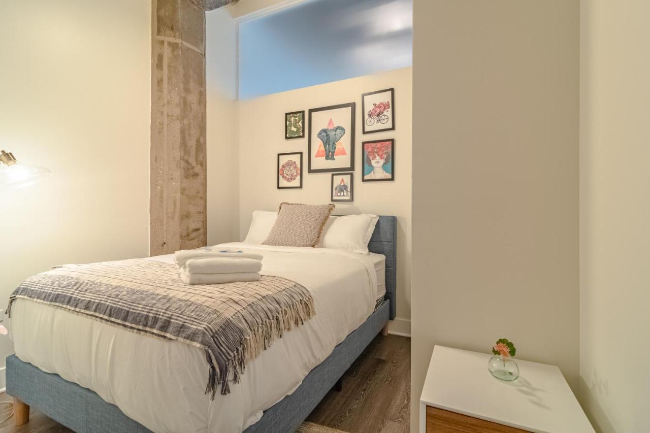 Cozy 2Br South Loop Condo With Optional Parking And Gym Near Mccormick Place, Public Transit & City Hotspots Chicago
