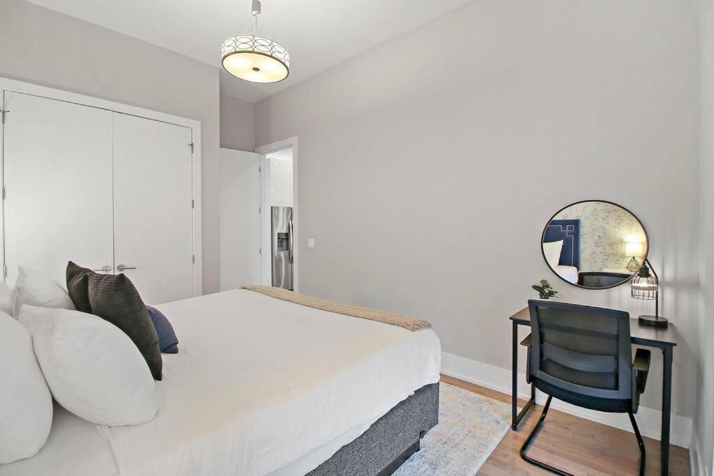 Well-equipped 2br With Laundry - Crosby 205