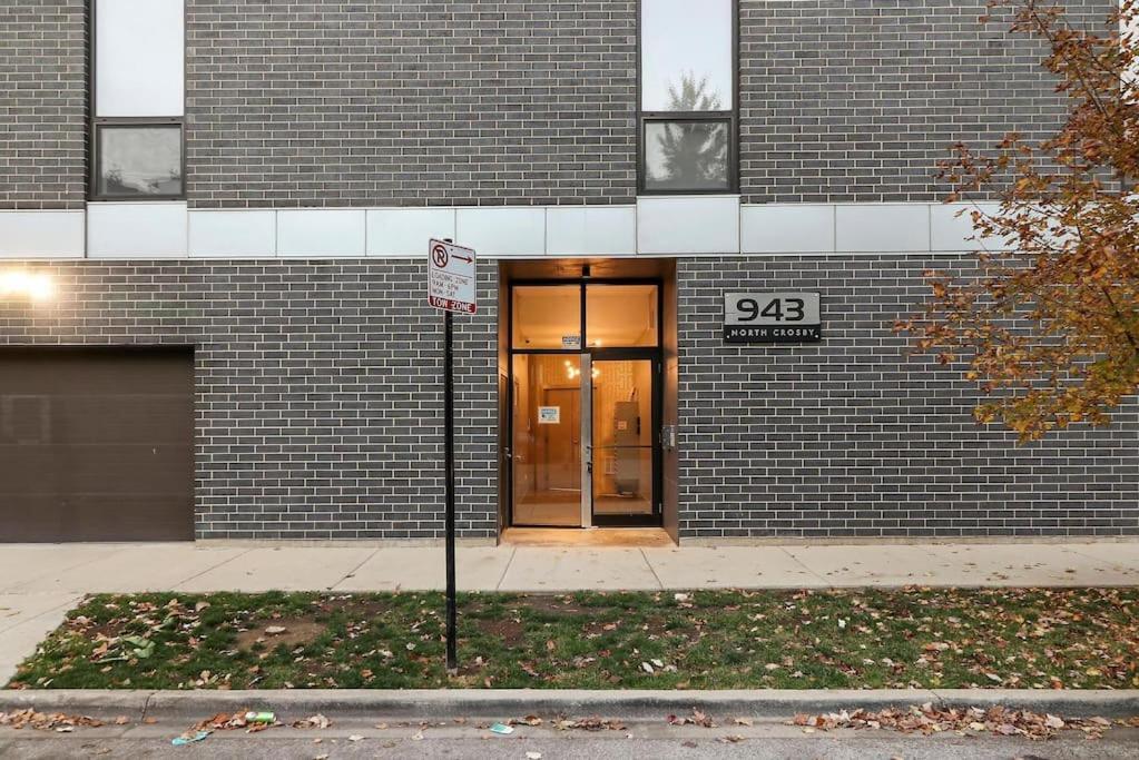 1br Well-decorated With Laundry - Crosby 209 Apartment *