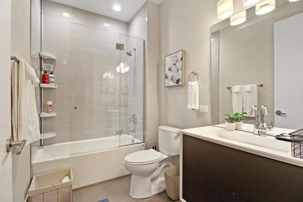 Apartment Well-equipped 2br With Laundry - Crosby 205 *