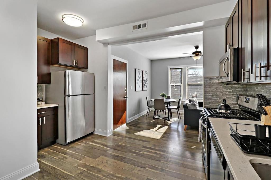 Apartamento Irving Park 3br With Full Kitchen - Belle Plaine 2w *