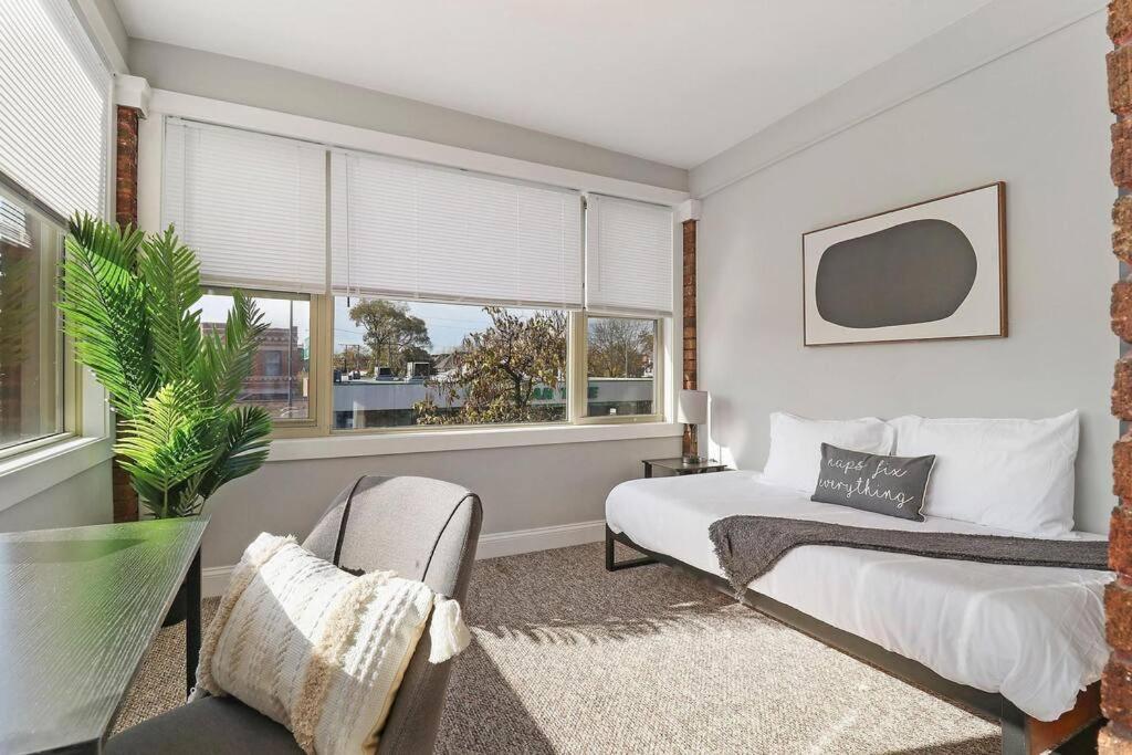 Apartamento Irving Park 3br With Full Kitchen - Belle Plaine 2w