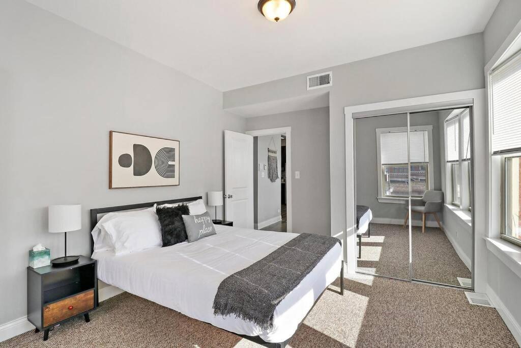 Irving Park 3br With Full Kitchen - Belle Plaine 2w * Chicago