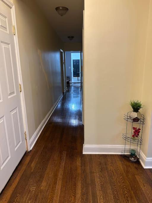 Apartamento Beautiful Hyde Park Brownstone