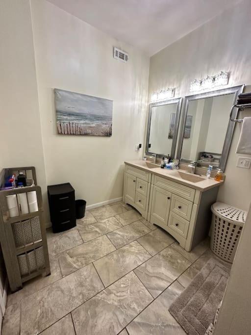 Beautiful Hyde Park Brownstone Apartamento