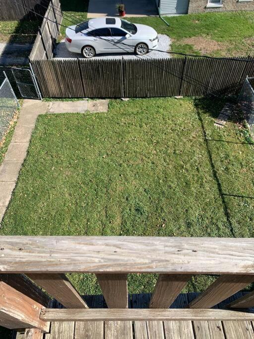 Large Four Bedroom Freshly Remodeled Apartment Chicago