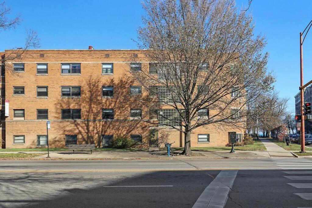 Apartment Cozy & Fully Furnished 2br Apt With Wi-fi - Sheridan S2 Chicago