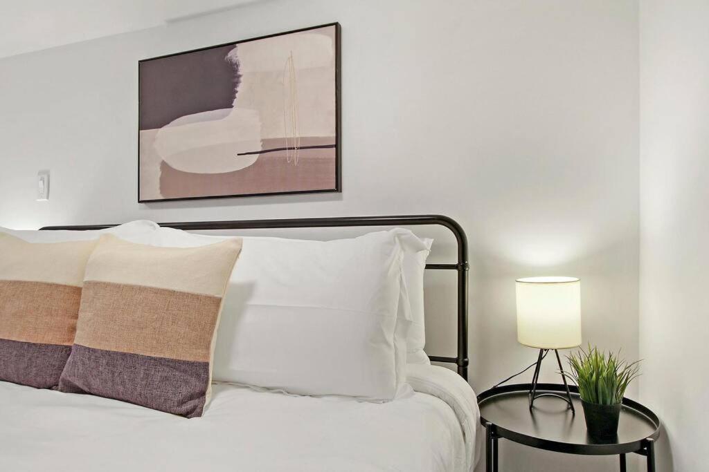 Appartement 1br Captivating With In-unit Laundry - Aberdeen 2 *