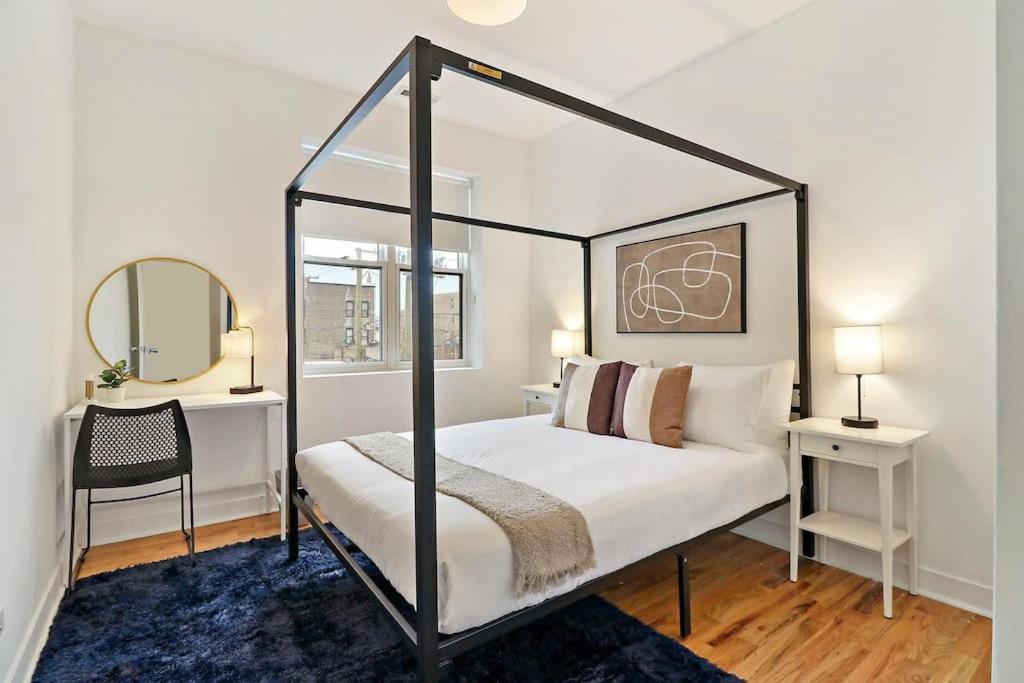 Contemporary 4br Close To Restaurants - Racine 202 Chicago