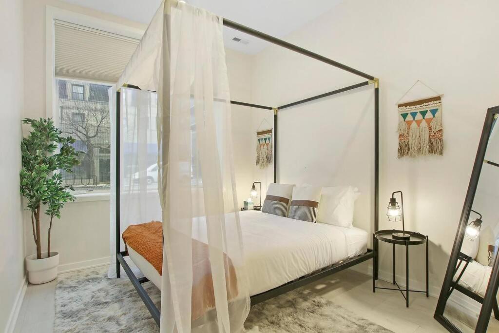 Apartment 2br Luxe With In-unit Laundry - Sheridan 102