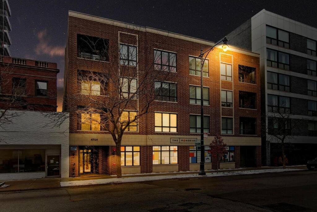 2br Luxe With In-unit Laundry - Sheridan 102 Apartment