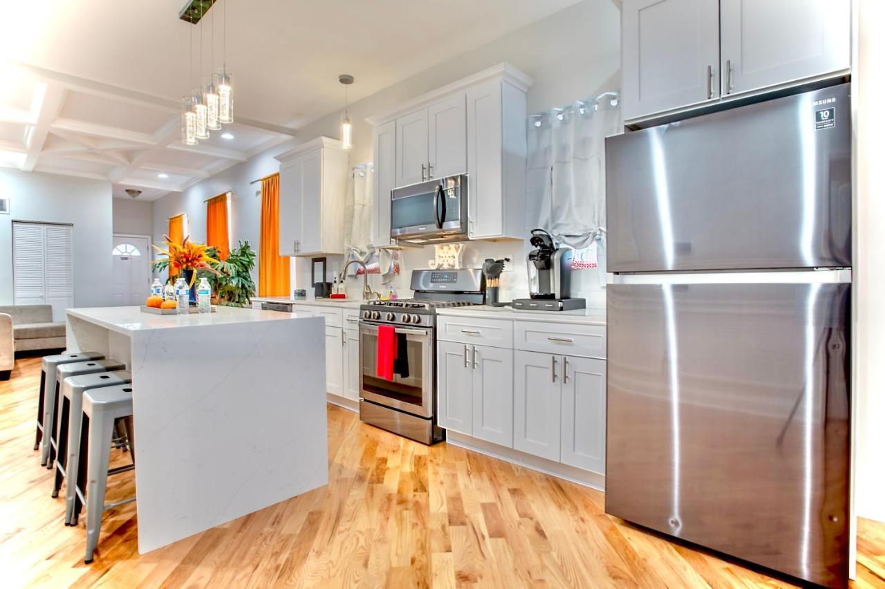 Lux Apt In Bronzeville, Min From Downtown-rsv Now! Apartment *
