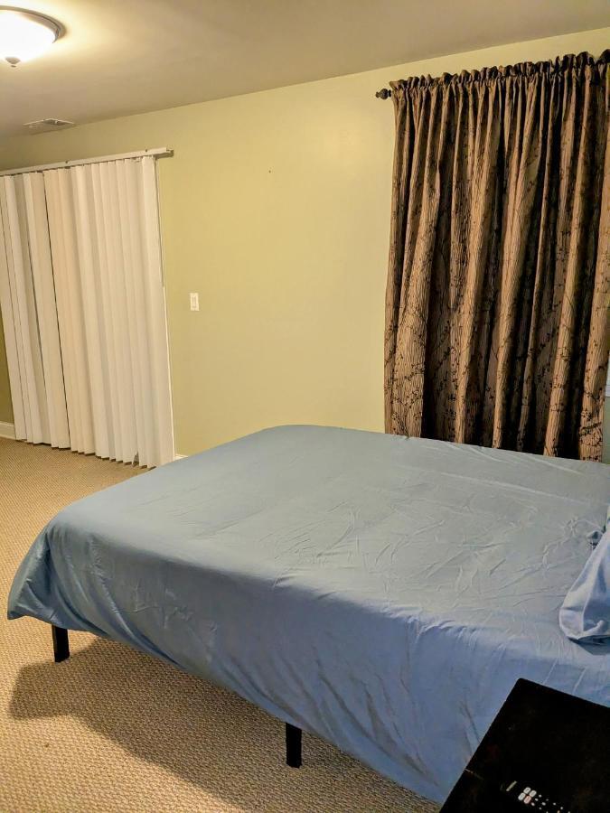 6 Bd 4 Ba With 2 Car Garage Parking Holiday home