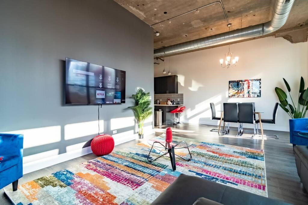 Family Friendly Spacious 3Br Suite Sleeps Up To 10 Guests With Optional Parking And Gym Access Near Mccormick Place And Soldier Field Apartment *