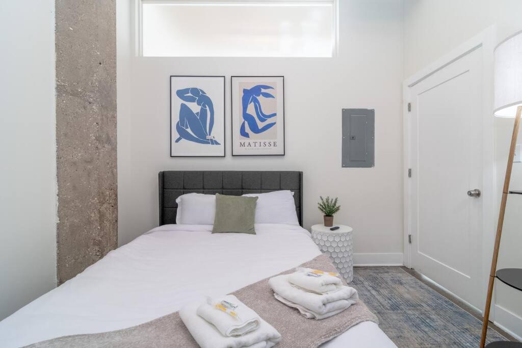 Apartment Mccormick Place Amazing 2Br Suite With City View And Optional Parking For Up To 8 Guests Near Soldier Field And Lakefront Trail *
