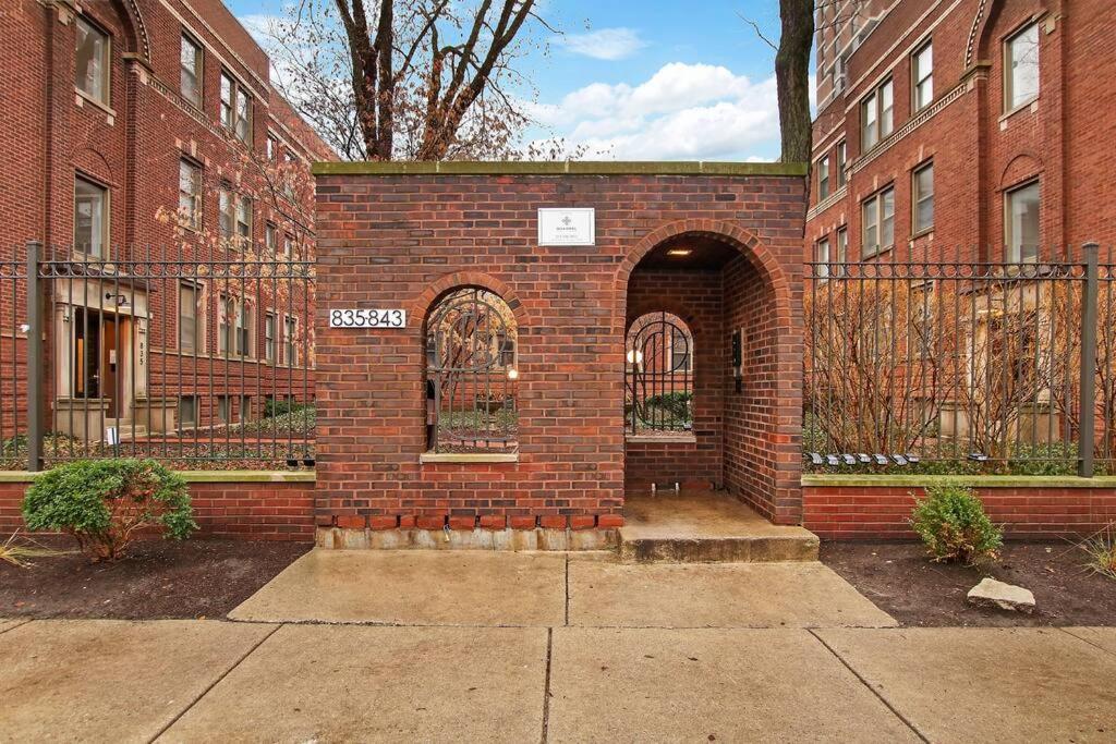 Stylish & Blissful 2br In - Barry 837-gb Appartement Chicago