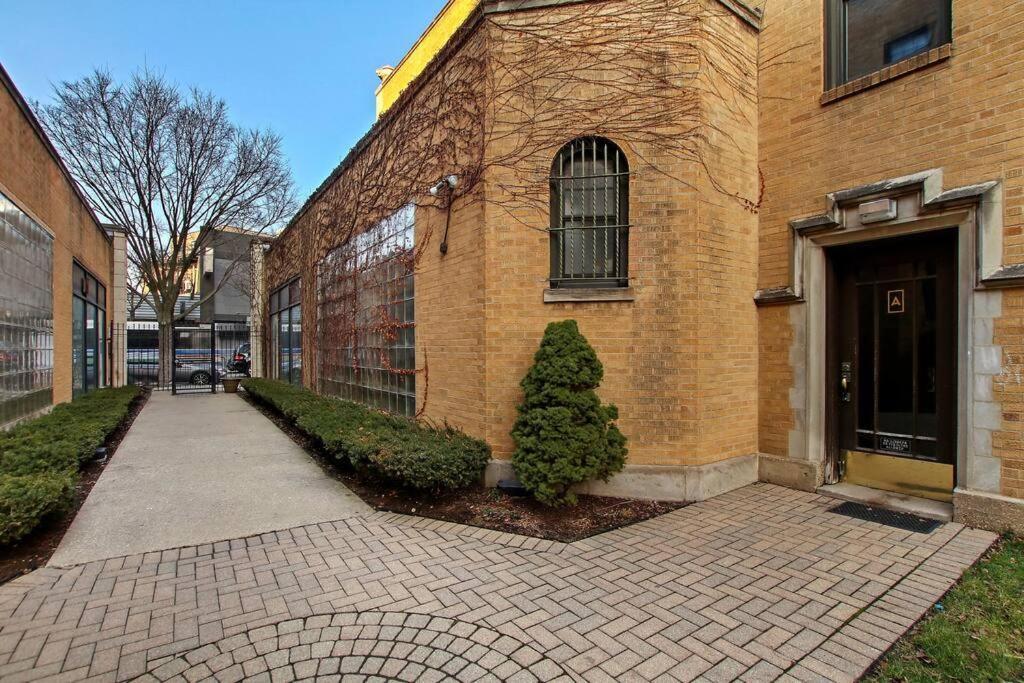Apartment 3br Beautifully Designed Close To Shops - Belmont A3