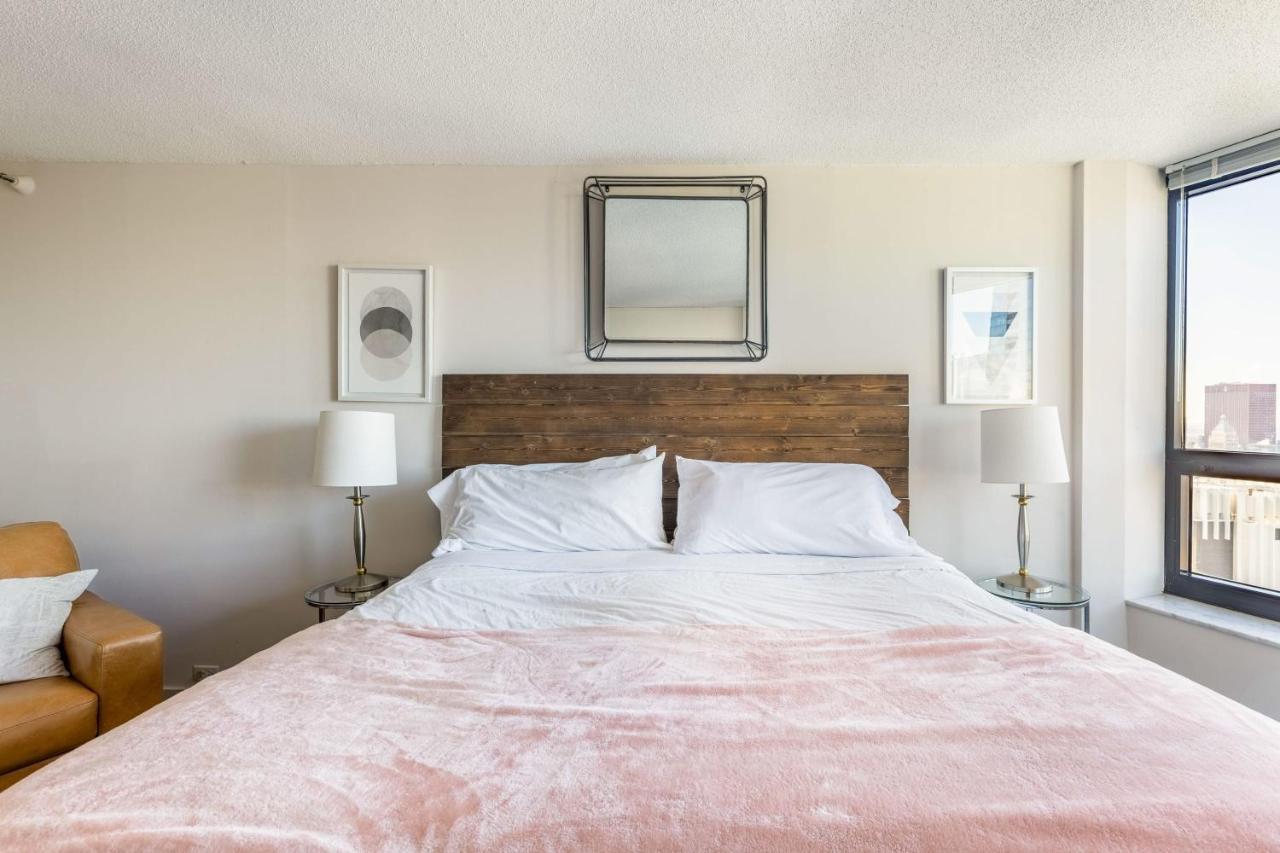 3br Premium Executive Penthouse W/ Pool & Parking Apartamento *
